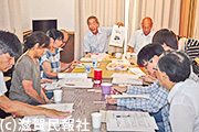 障害児者の保護者、関係者らによる「和田泰代さんを囲んでの懇談・相談会」写真