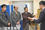 「JRの安全を求める滋賀の会」近江鉄道存続の要請書提出写真