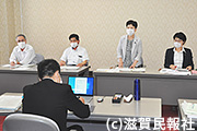 日本共産党滋賀県議団と知事の政策協議写真