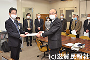 県に要望する滋賀県社会保障推進協議会写真