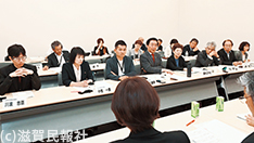 日本共産党滋賀県委員会、県地方議員団政府交渉写真